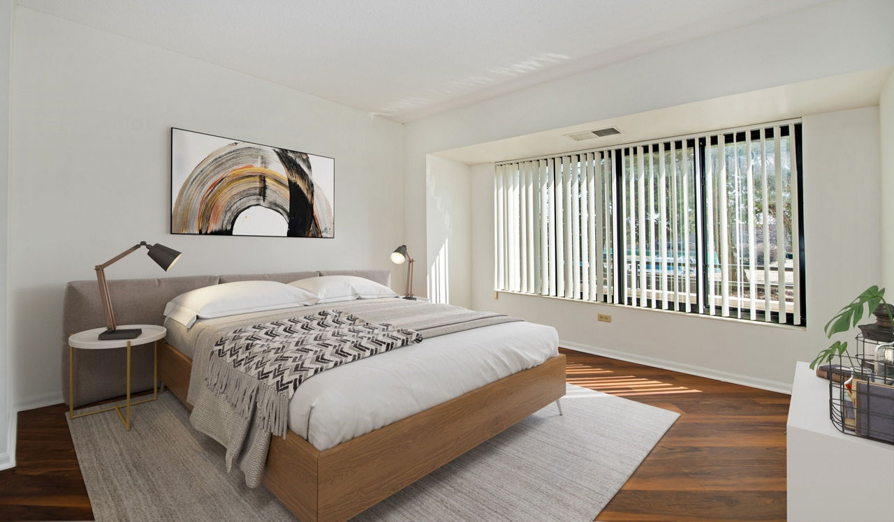 Elm Creek - Elmhurst, IL - Bedroom