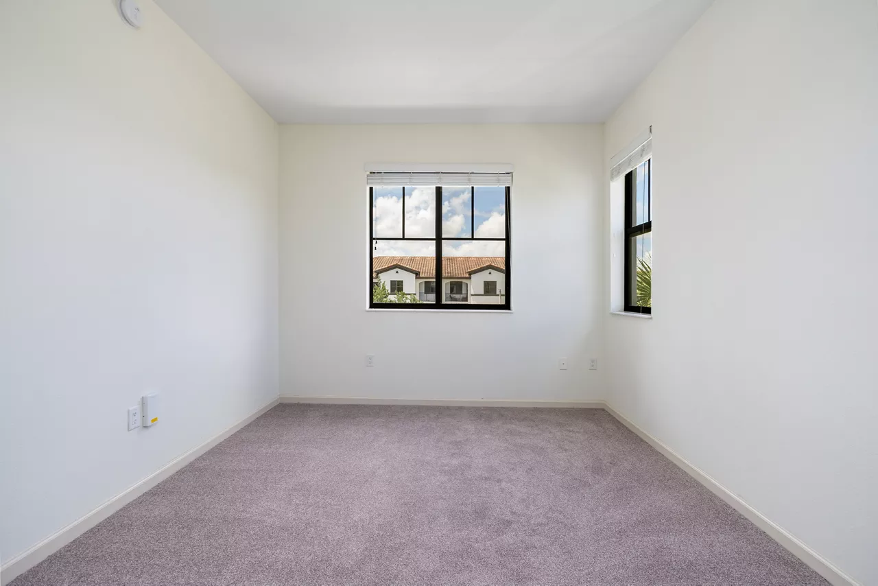 Doral View - Doral, FL - Bedroom