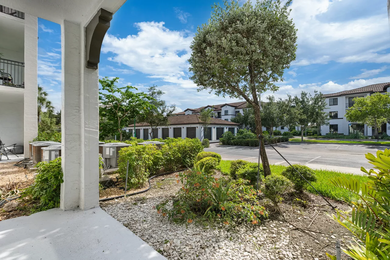 Doral View - Doral, FL - Balcony