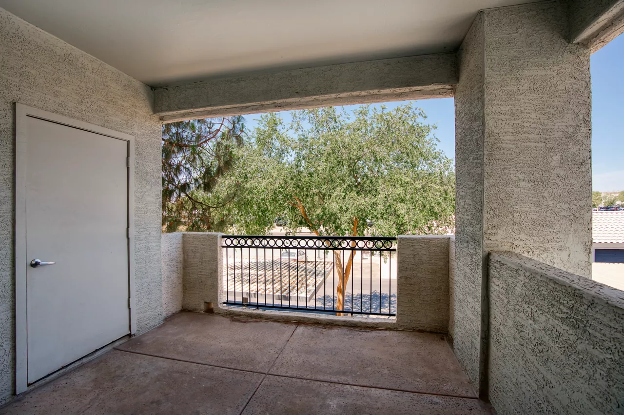 Lumiere Chandler - Chandler, AZ - balcony