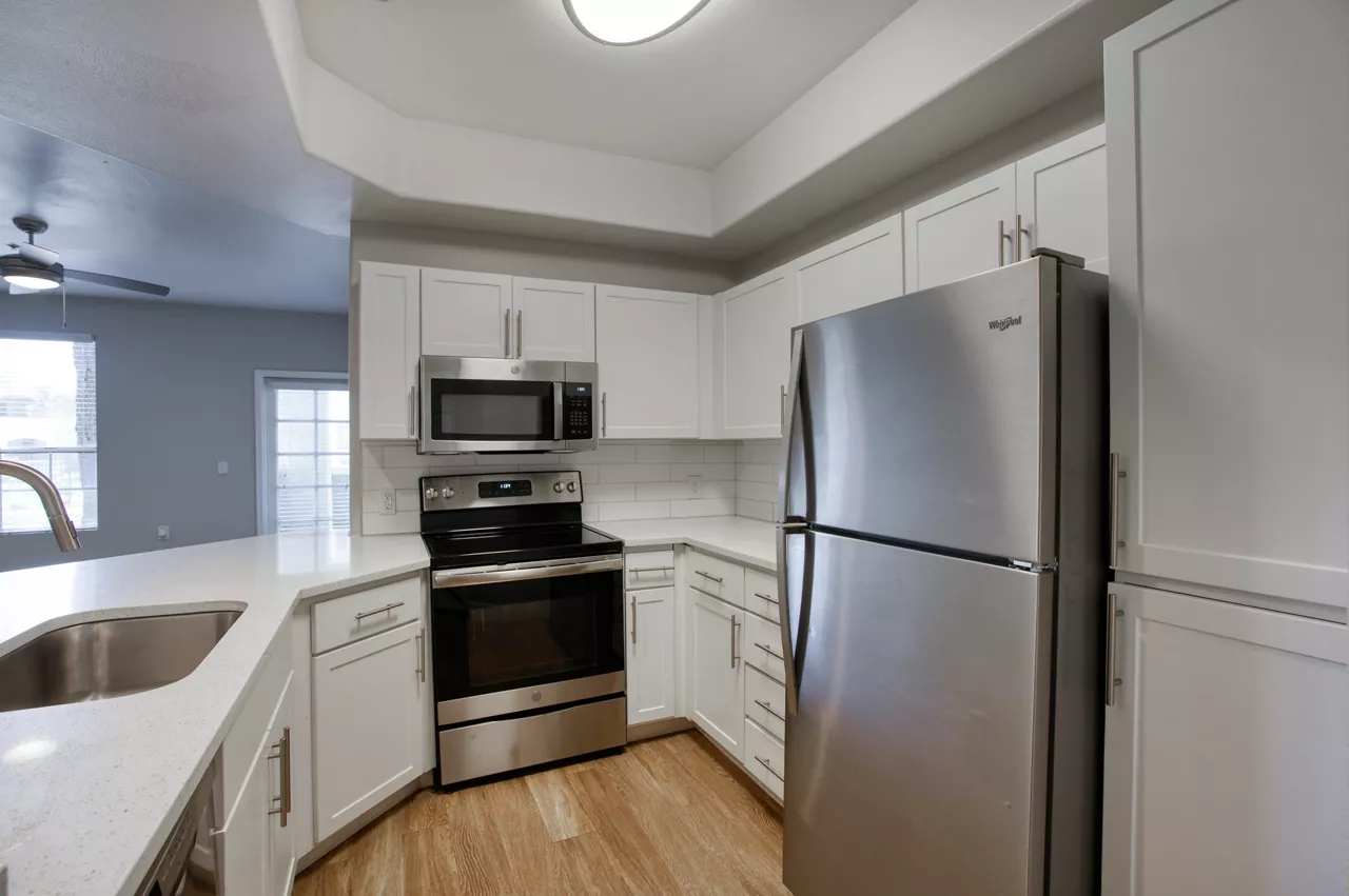 Lumiere Chandler - Chandler, AZ - Kitchen