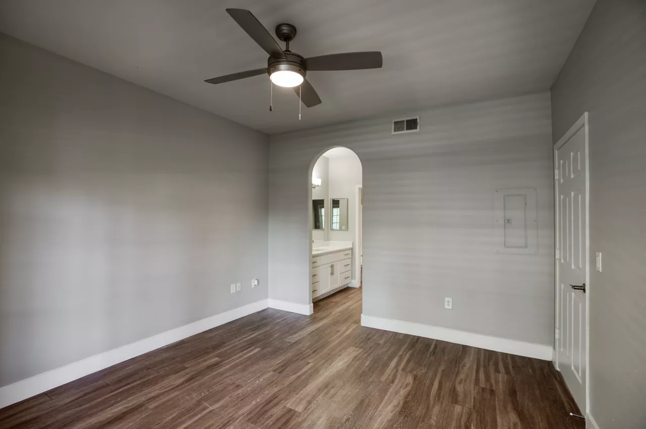 Lumiere Chandler - Chandler, AZ - bedroom