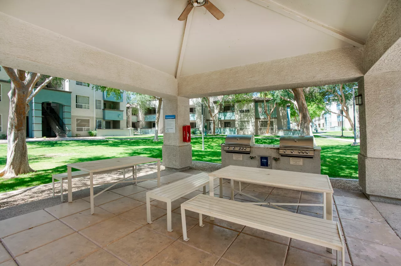 Sierra Foothills - Ahwatukee, AZ - Pergola & Grills