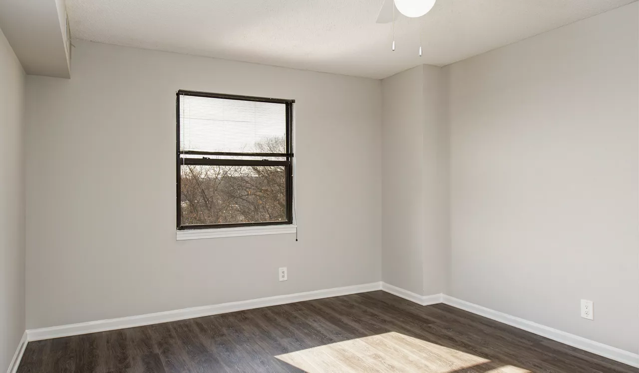 Huntington Gateway - Alexandria, VA - Bedroom