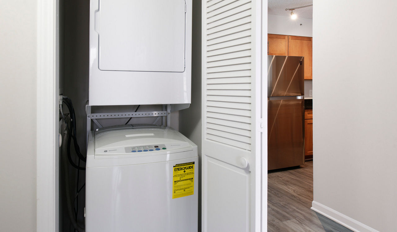 Huntington Gateway - Alexandria, VA - Laundry