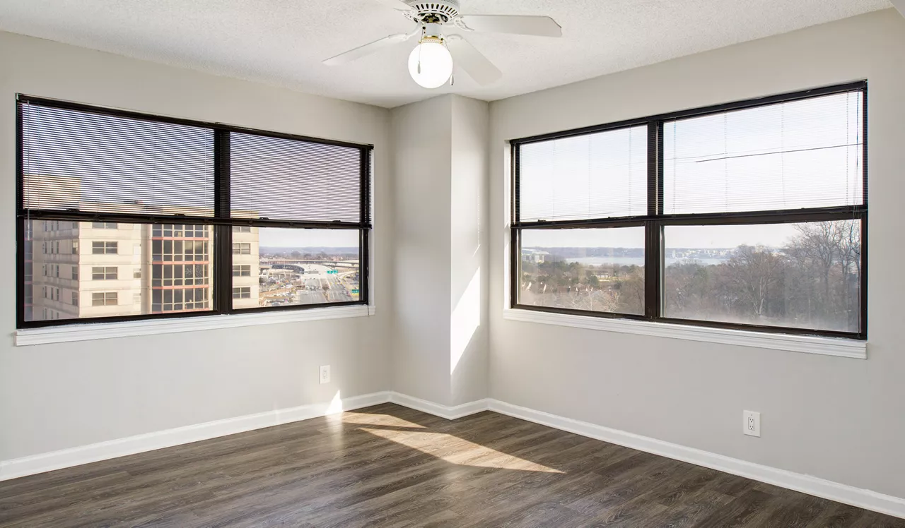 Huntington Gateway - Alexandria, VA - Bedroom