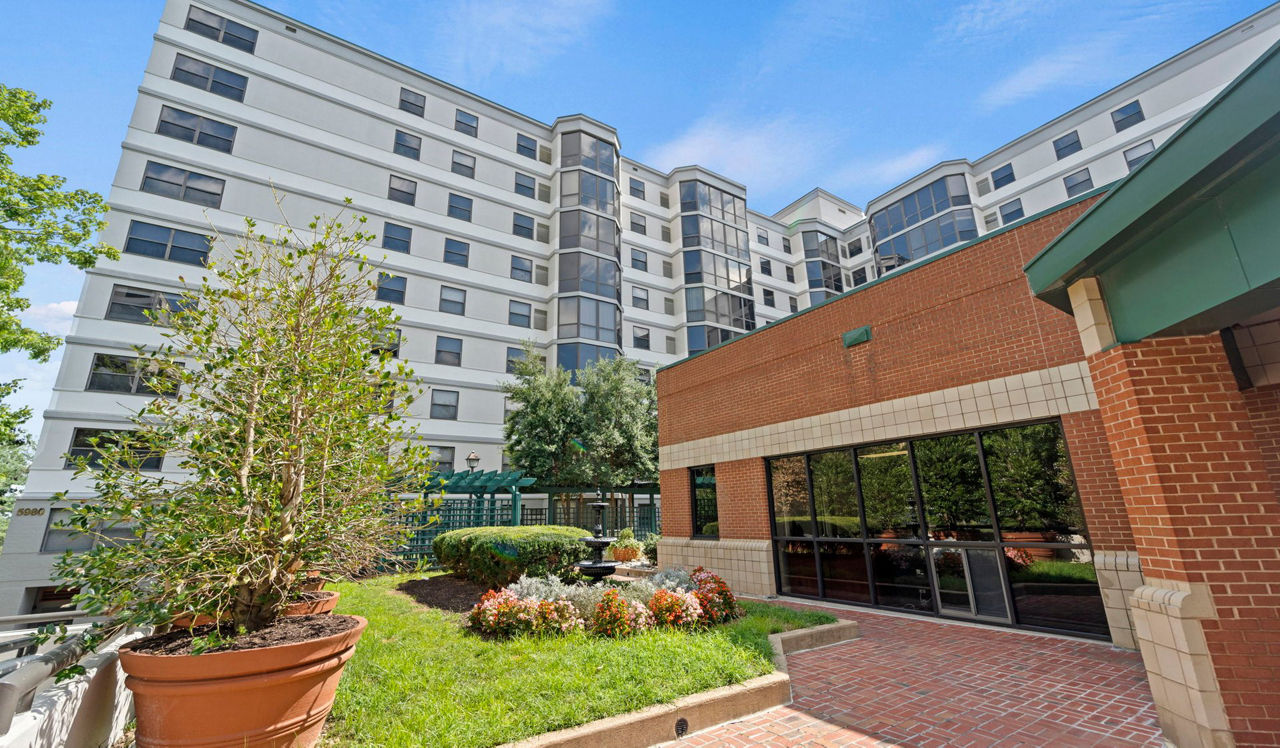 Huntington Gateway - Alexandria, VA - Exterior