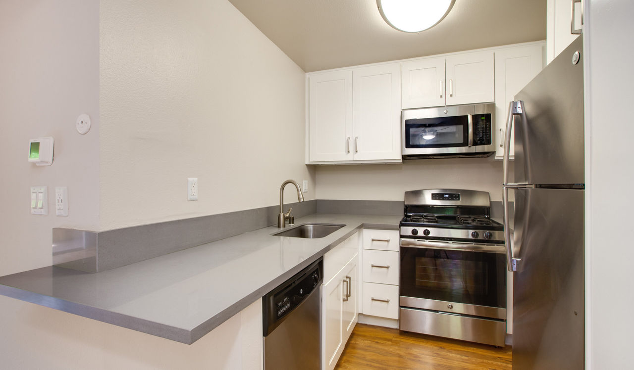 Indian Oaks - Simi Valley, CA - Kitchen