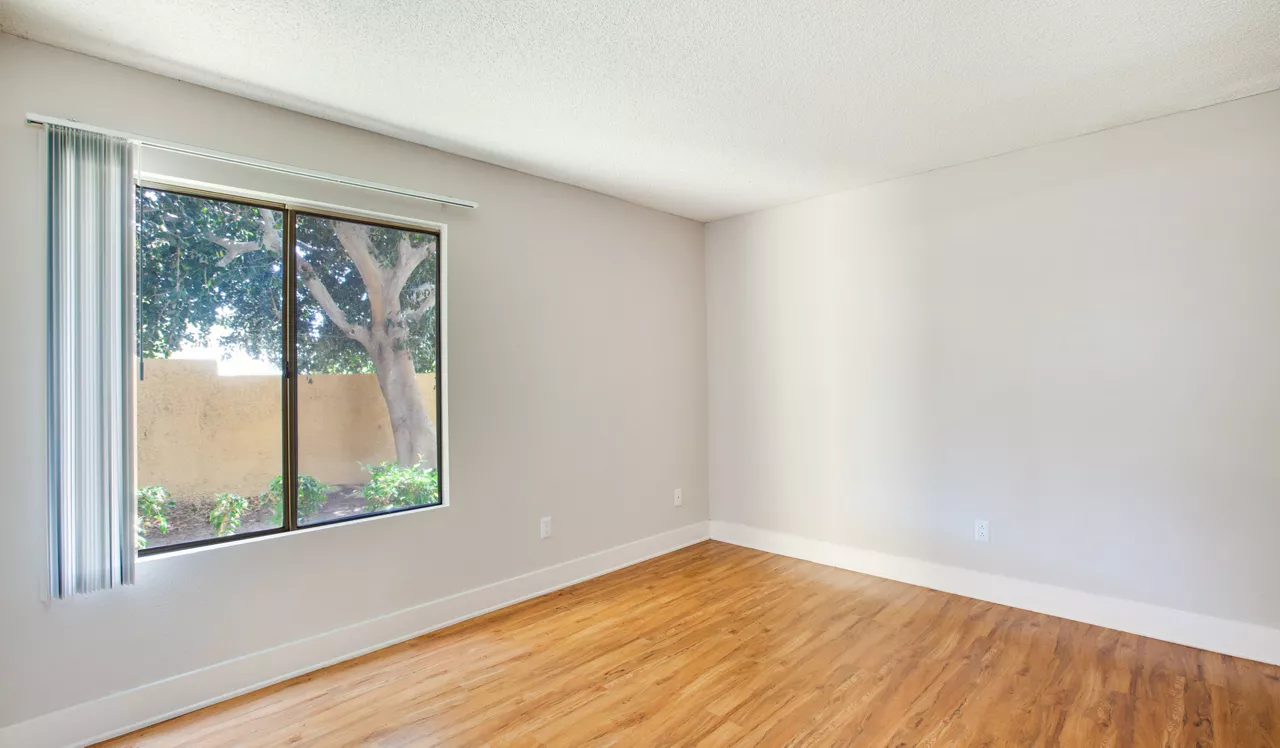 Indian Oaks - Simi Valley, CA - Bedroom