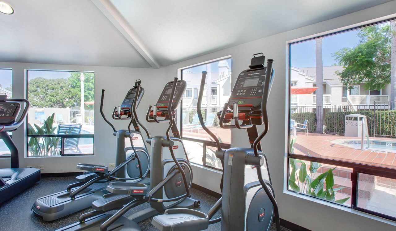Island Club - Oceanside, CA - gym