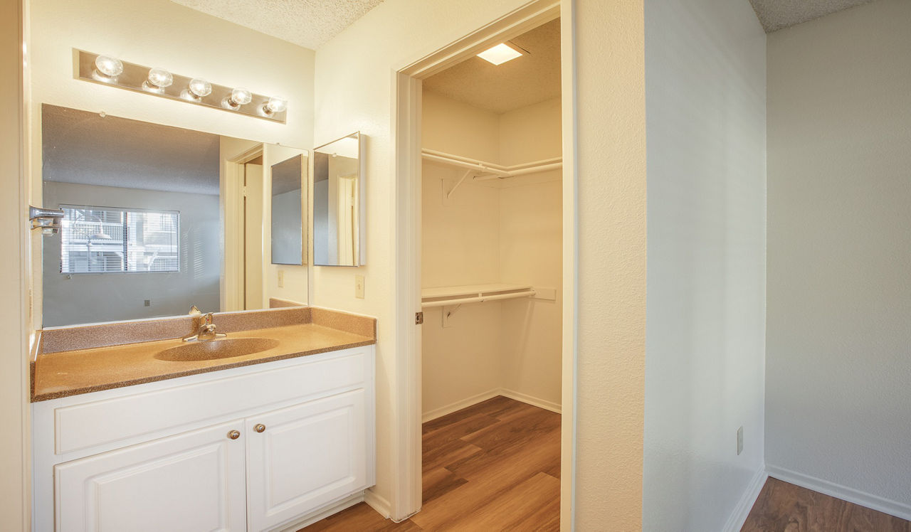 Island Club - Oceanside, CA - Bathroom