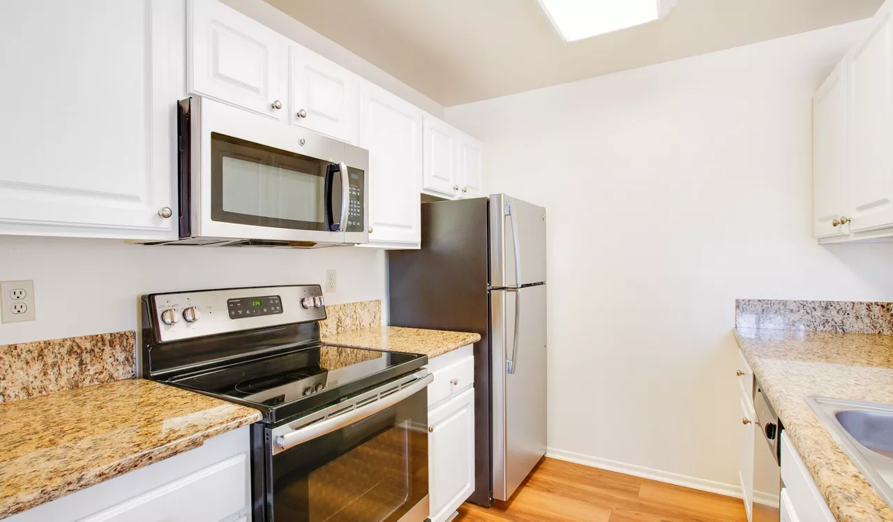 Island Club - Oceanside, CA - Kitchen