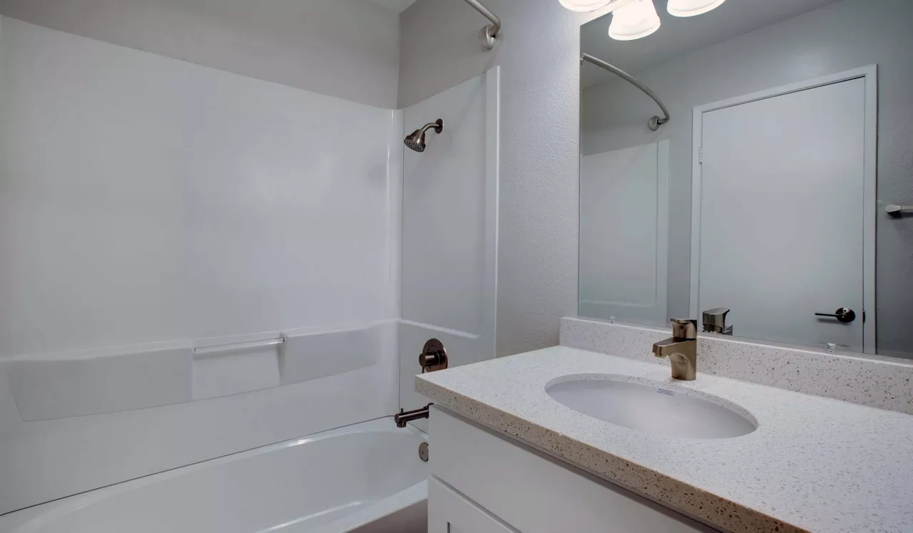 Island Club Apartments - Oceanside, CA - bathroom