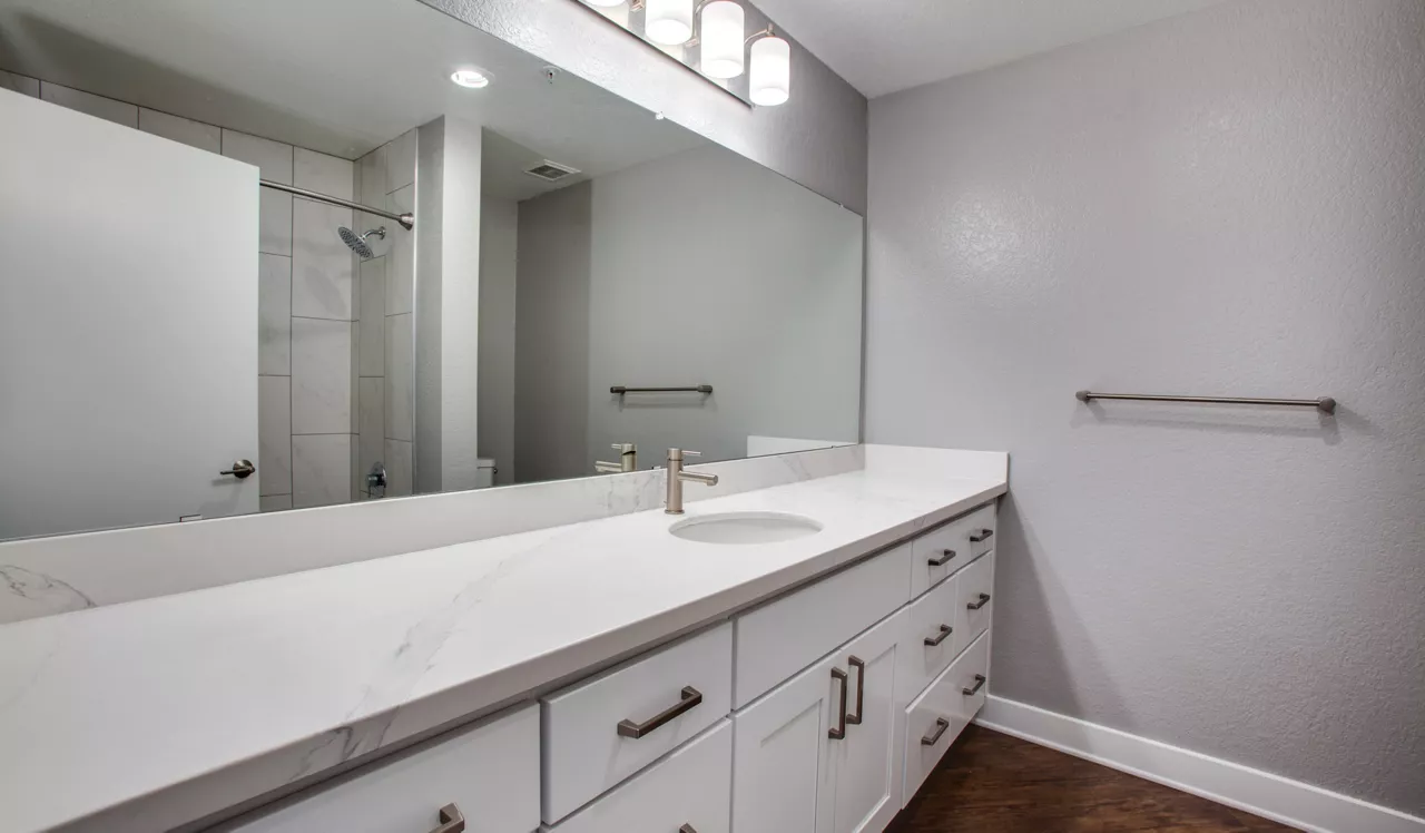 3400 Avenue of the Arts - Costa Mesa, CA - Bathroom