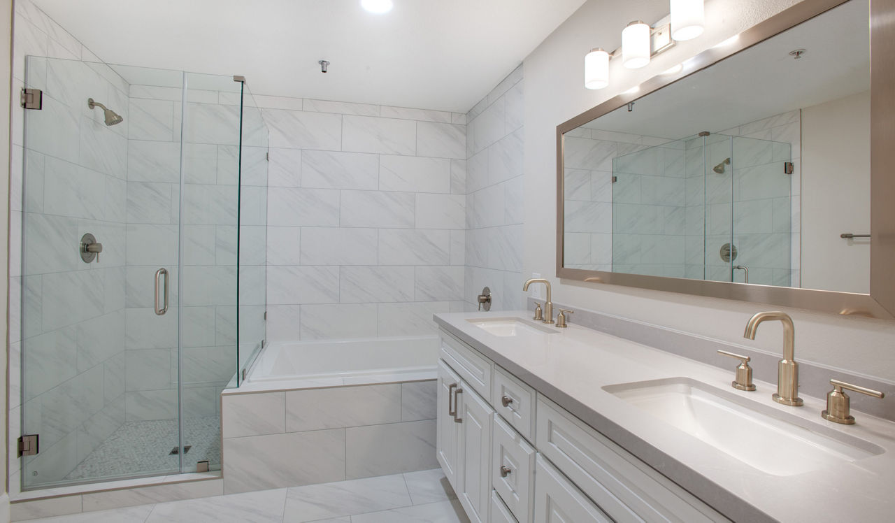 Palazzo West  - Los Angeles, CA - Bathroom