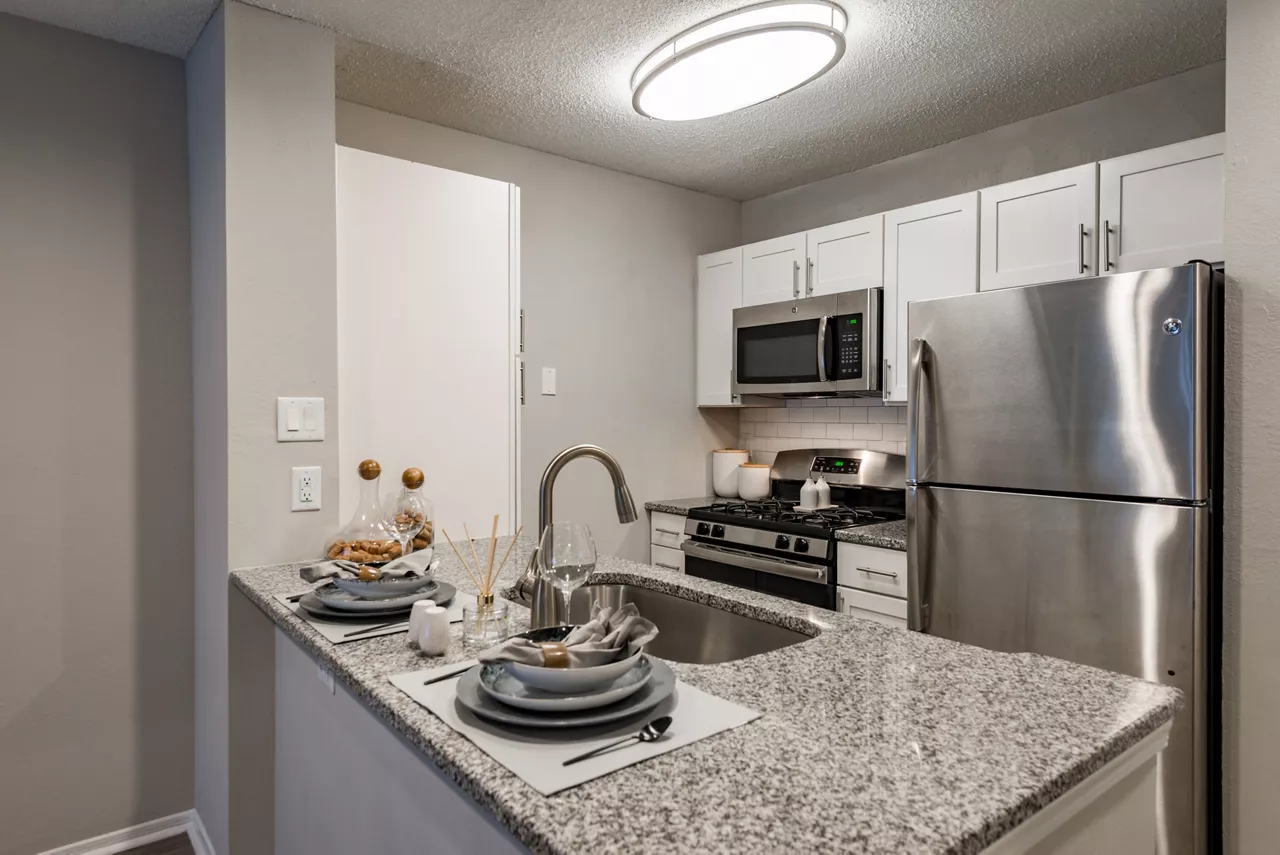 Lumin East Cobb - Marietta, GA - Kitchen