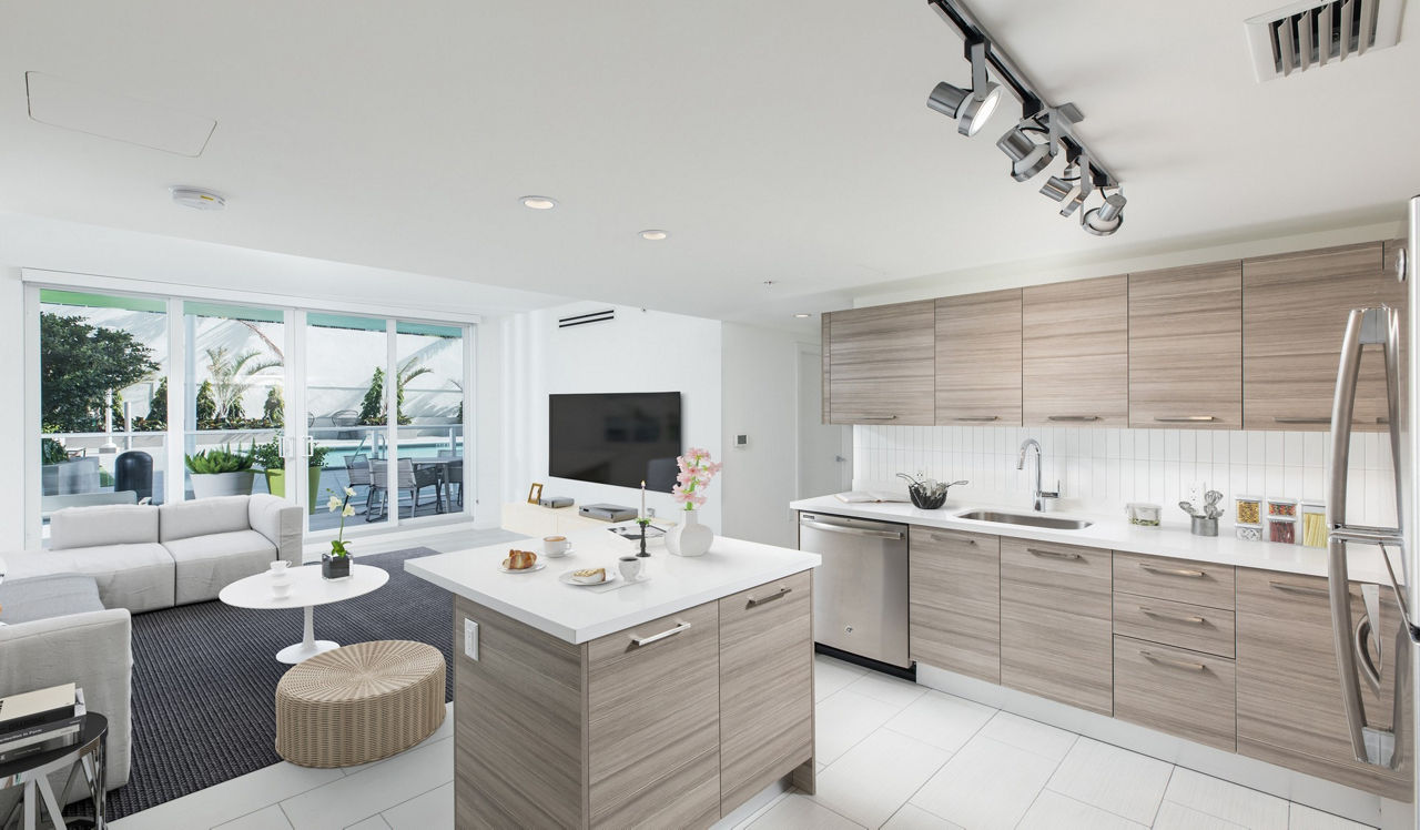 Bay Parc - Miami, FL - Kitchen