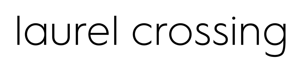 Laurel Crossing Apartment Homes Logo