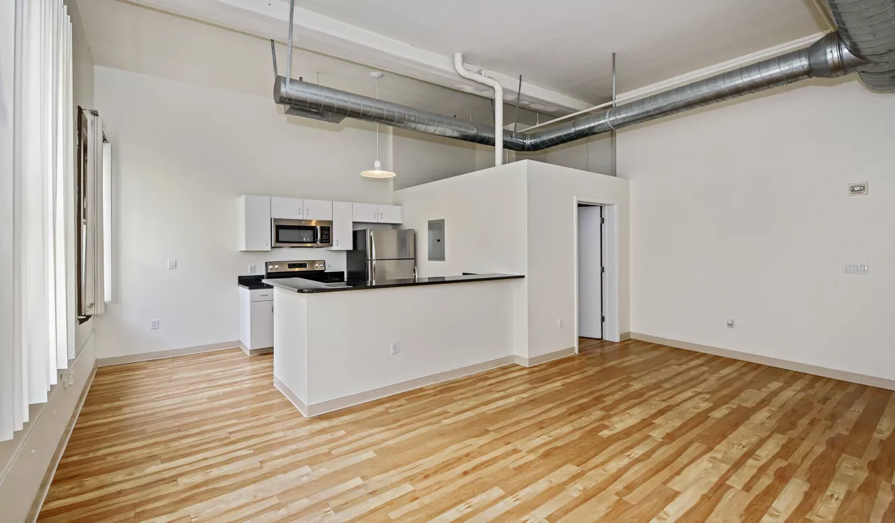  Boston Lofts - Denver, CO - Breakfast Bar
