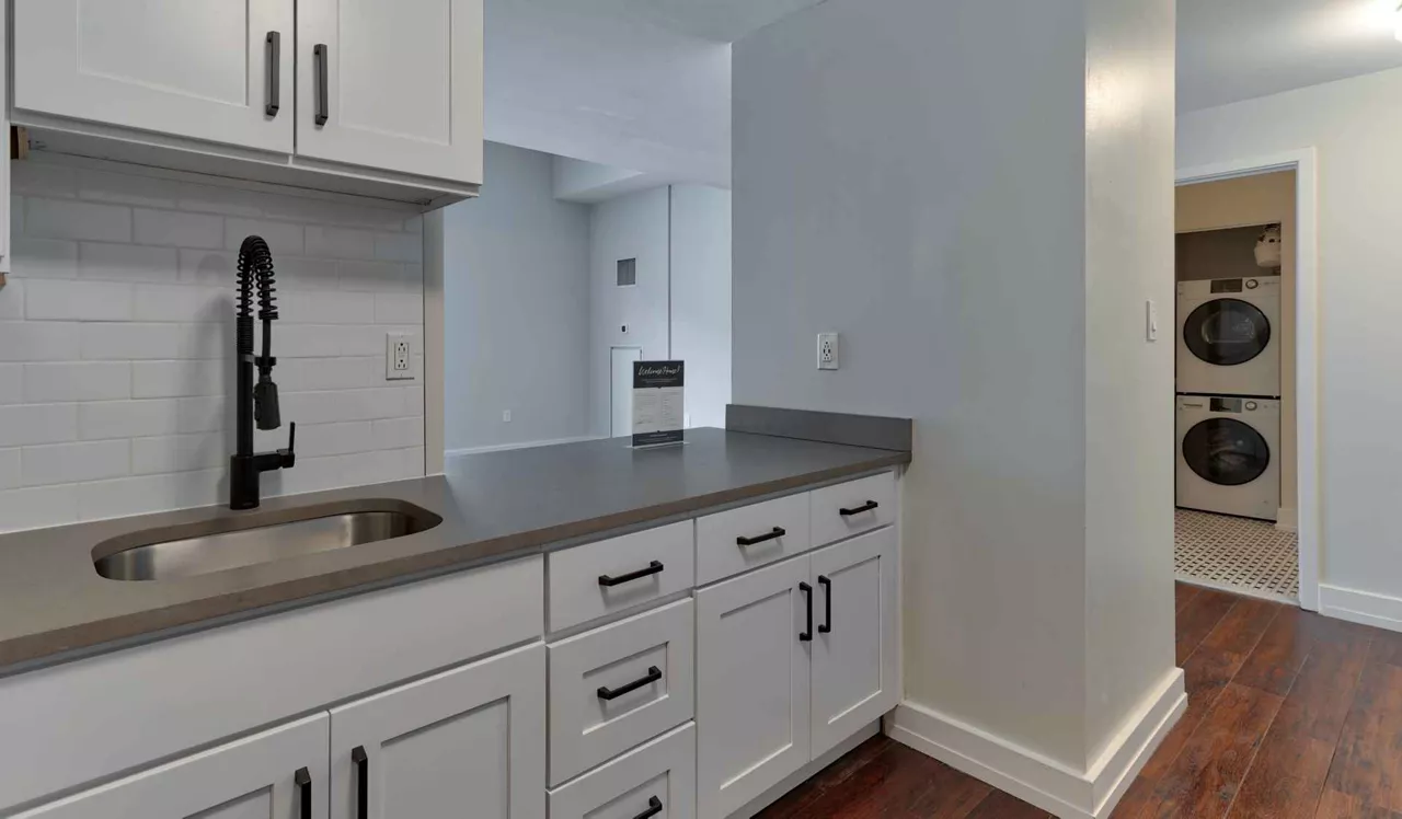 Left Bank - Philly PA - Kitchen