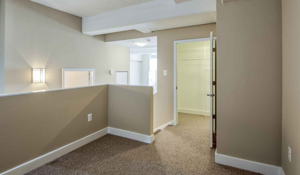 Left Bank - Philly PA - loft