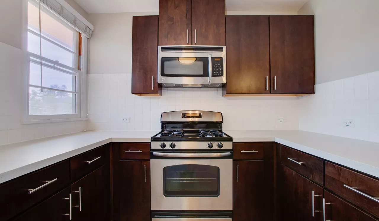 Lincoln Place Apartment Homes - Venice, CA - Kitchen