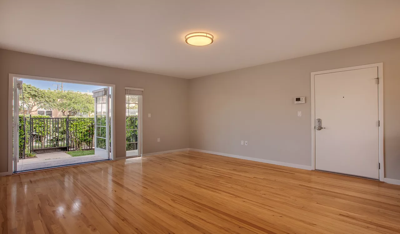Lincoln Place - Venice, CA - bedroom