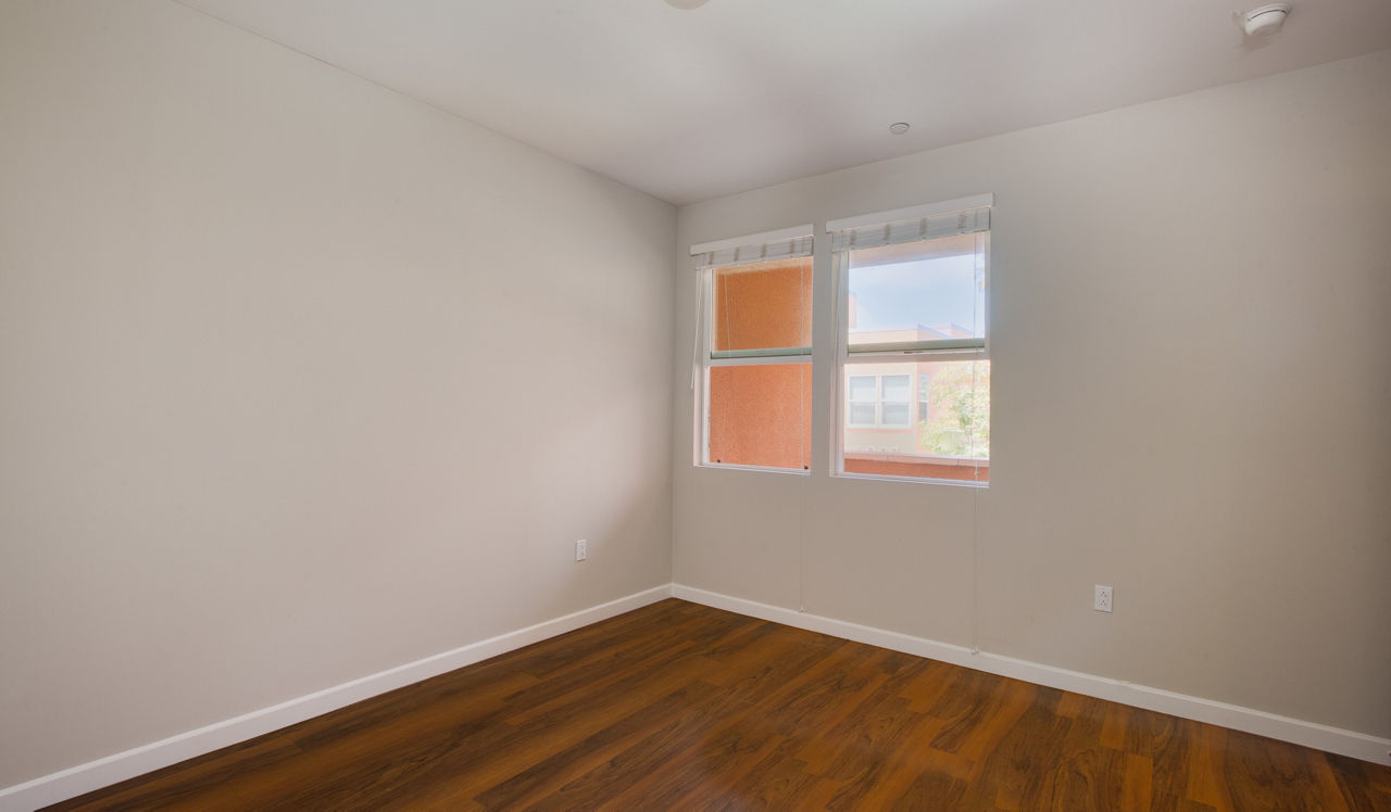 Lincoln Place Apartment Homes - Venice, CA - Bedroom