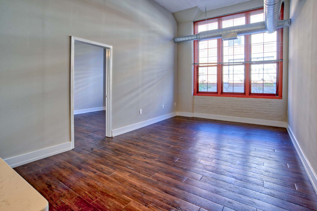 Locust on the Park - Philadelphia, PA - Collins Premier Living Room