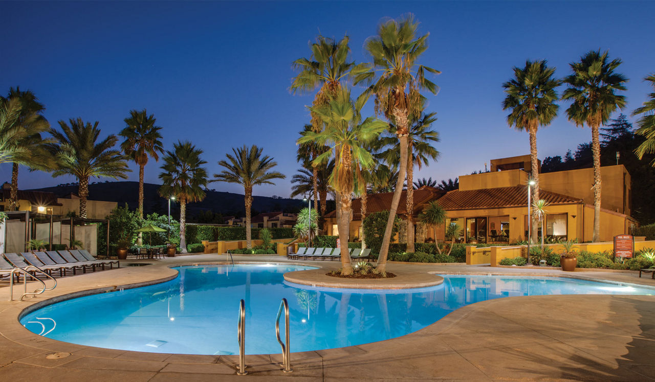 Malibu Canyon - Calabasas, CA - Pool
