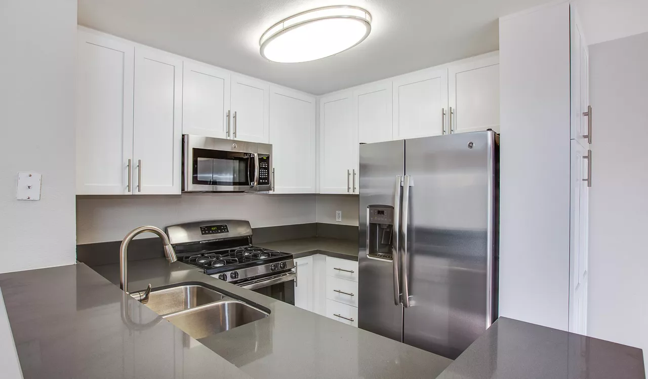 Malibu Canyon Apartment - Calabasas, CA - Kitchen
