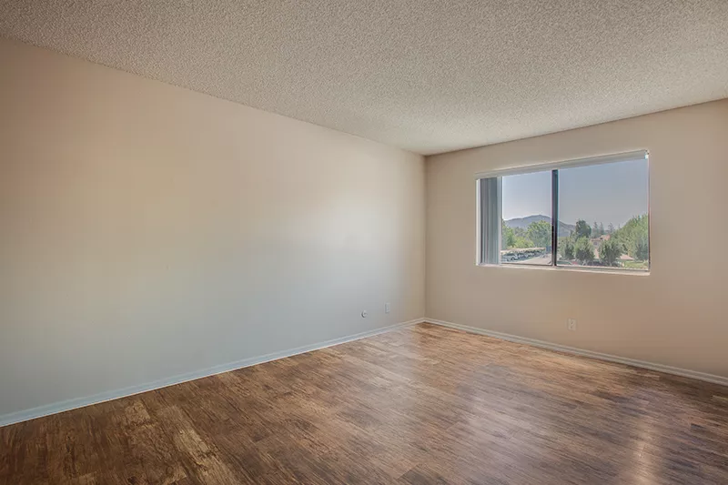 Malibu Canyon Apartment - Calabasas, CA - Bedroom