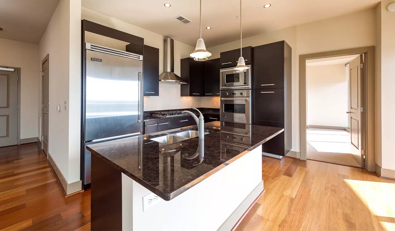 Mezzo Apartment Homes - Buckhead, Atlanta, GA - Kitchen