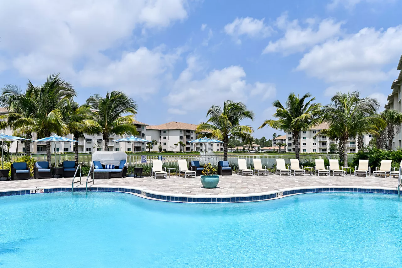 Milano Lakes in Naples, FL - Pool