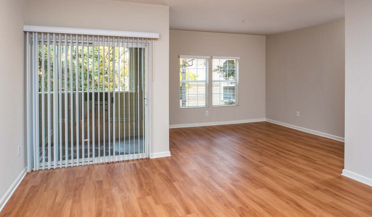 Monterey Grove Apartments - San Jose, CA - Living Room