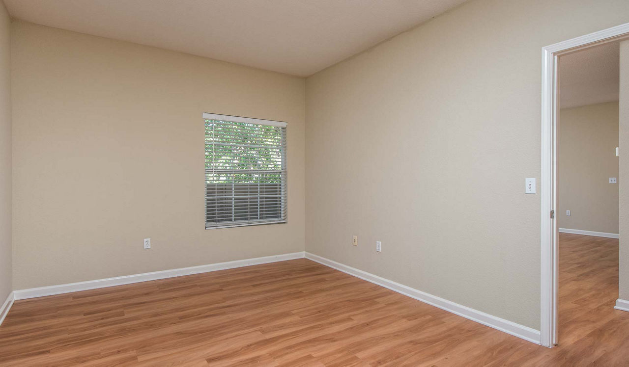 Monterey Grove Apartments - San Jose, CA - bedroom