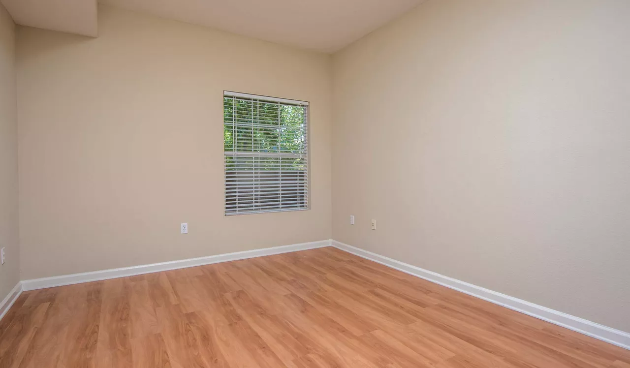 Monterey Grove - San Jose, CA - bedroom