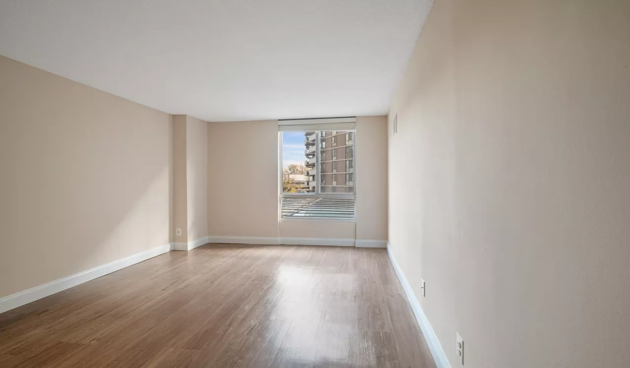 North Park - Chevy Chase, MD - Bedroom