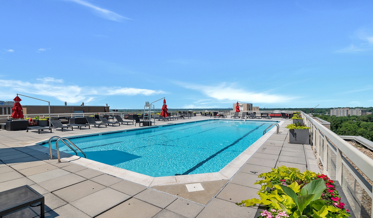 North Park - Chevy Chase, MD - Rooftop Pool