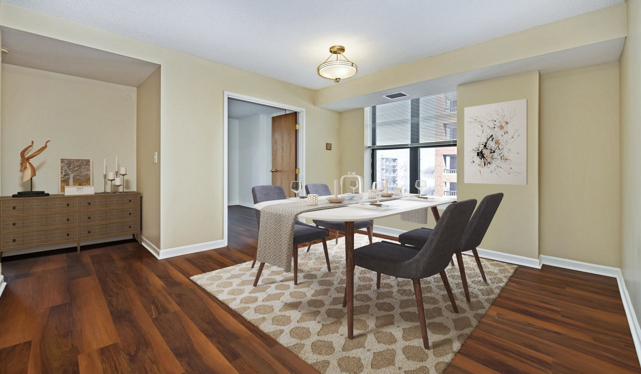 Evanston Place - Evanston, IL - Dining Room