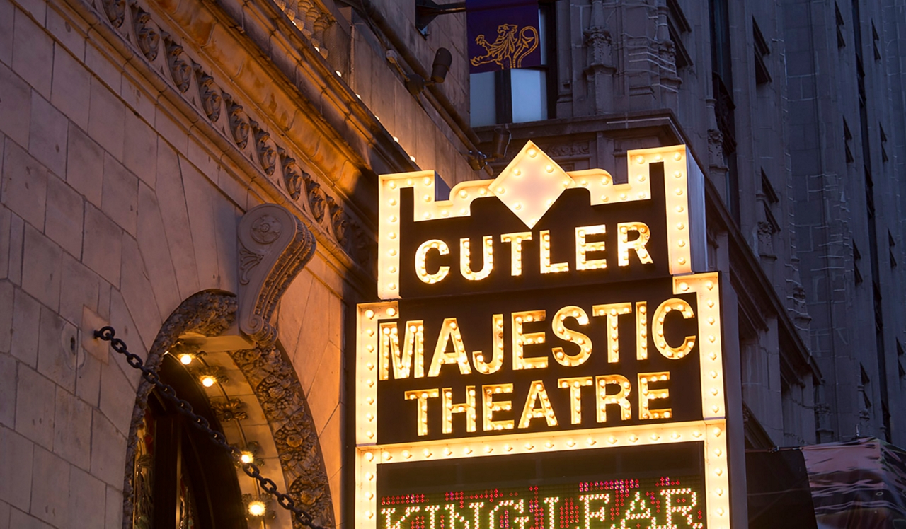 One Greenway - Boston, MA - Cutler Theatre.<div style="text-align: center;">Love live theater? With the Citizens Opera House, Charles Playhouse, and 10 more premier performing arts venues around the corner, enjoy the best of Broadway and beyond—and return home within just 8 minutes of the final bow.</div>
