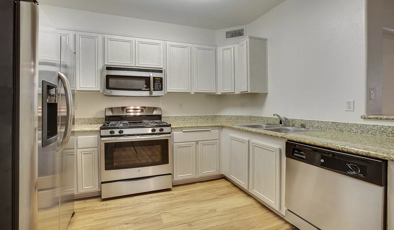 The Palazzo West  - Los Angeles, CA - Kitchen
