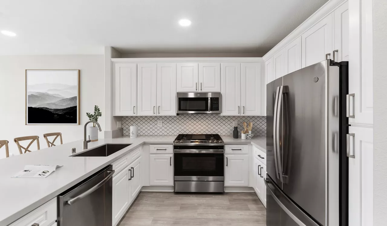 Palazzo West - Los Angeles, CA - Milano Penthouse Premier Interior Kitchen