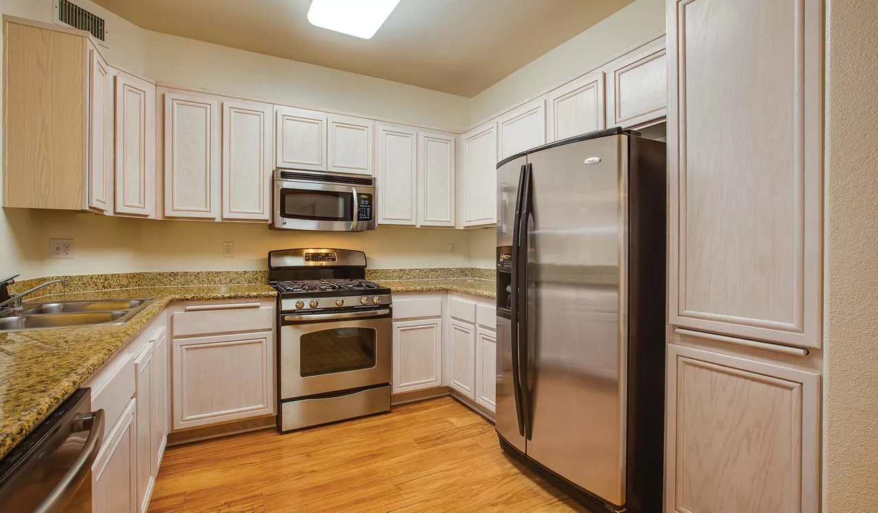 Palazzo West  - Los Angeles, CA - Kitchen