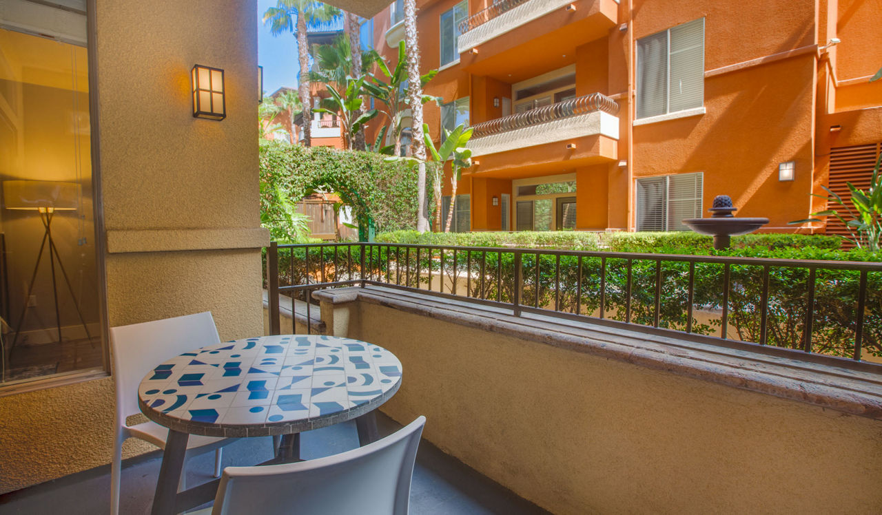 Palazzo West - Los Angeles, CA - balcony