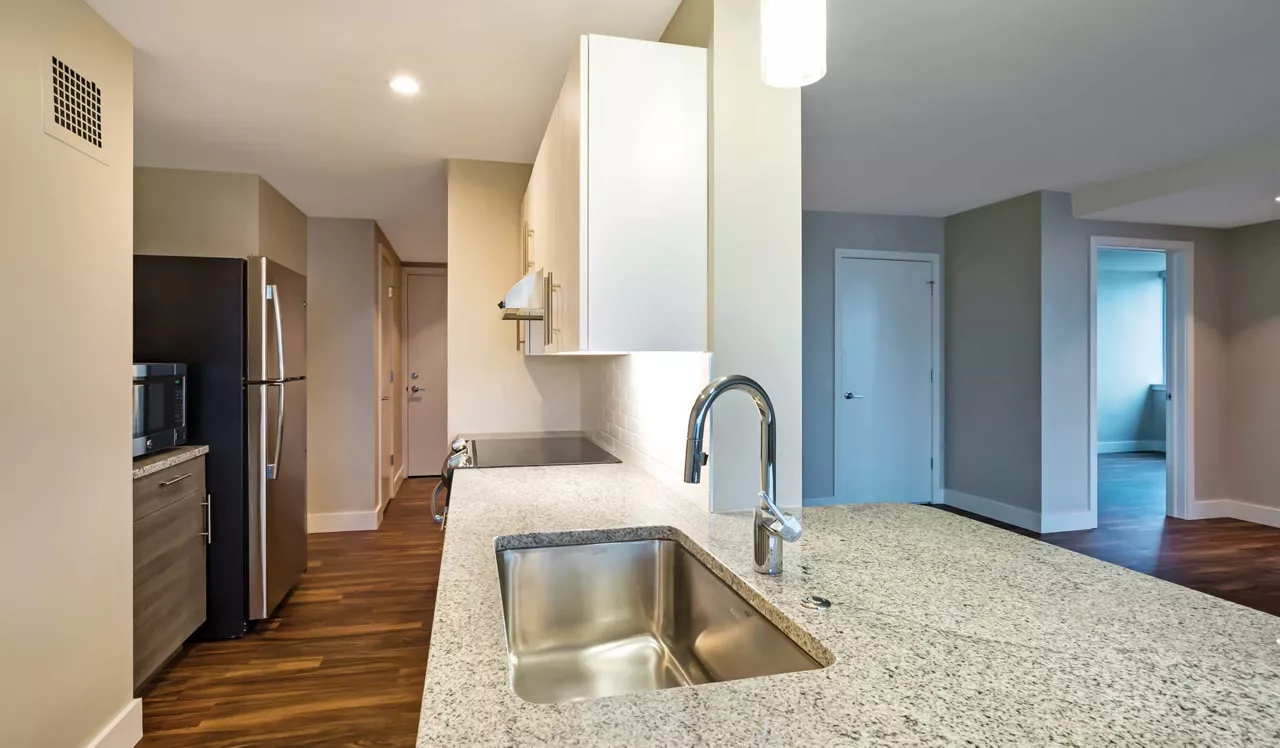 Park Towne Place Premier - Philadelphia, PA - Kitchen