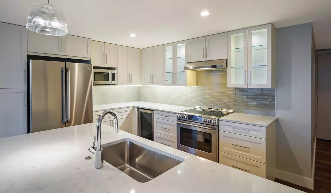Park Towne Place - Philadelphia, PA - Kitchen