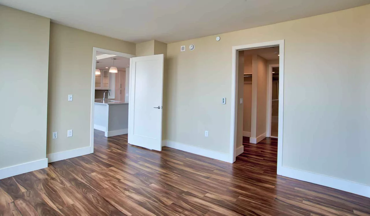 Park Towne Premier - Philadelphia, PA - Bedroom