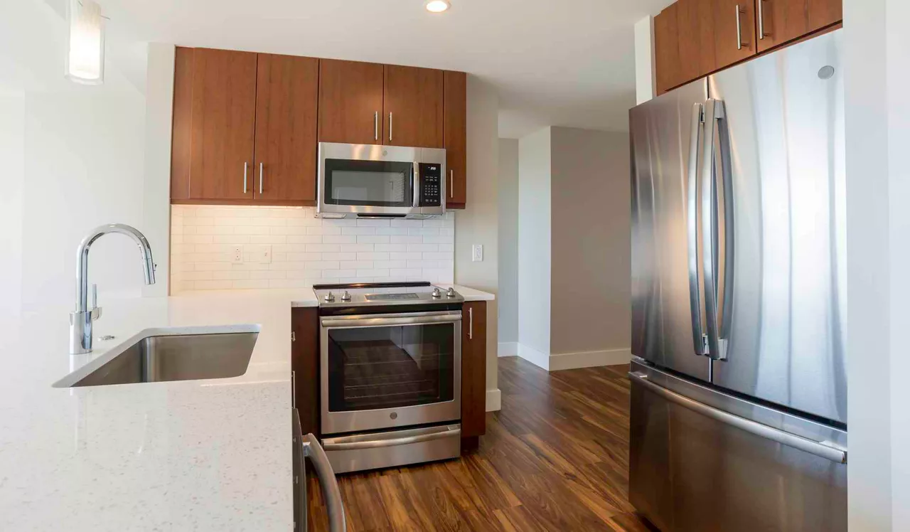 Park Towne Place Premier - Philadelphia, PA - Kitchen