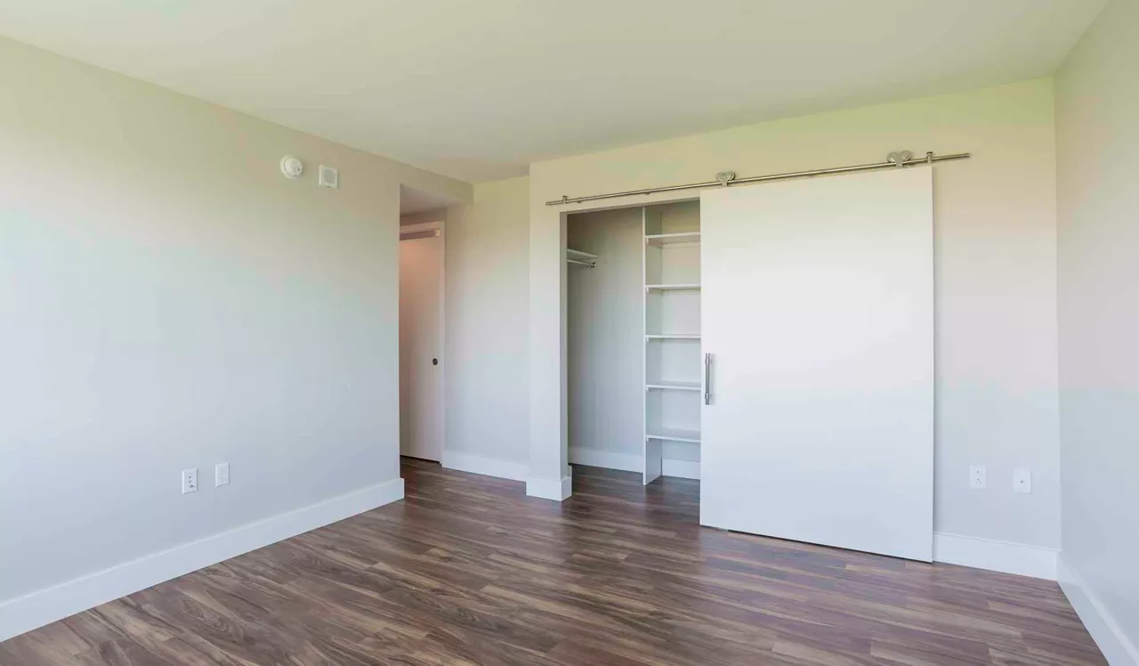Park Towne Place Premier - Philadelphia, PA  - Bedroom